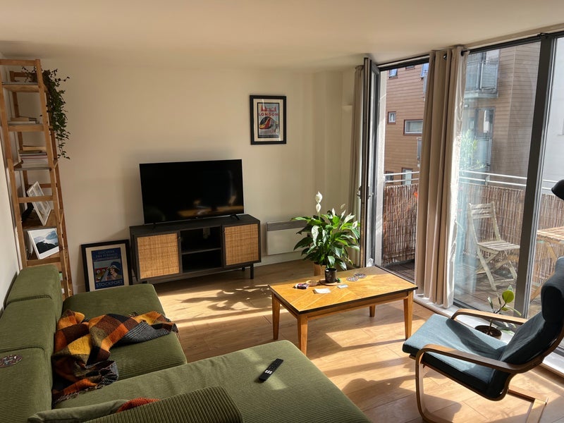 Flat Isaac Way in Manchester