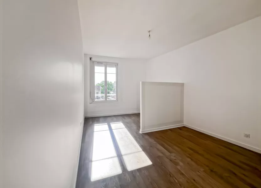 Appartement Place Drouet d'Erlon à Reims