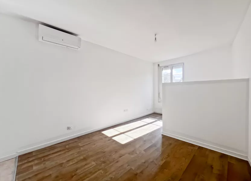 Appartement Place Drouet d'Erlon à Reims
