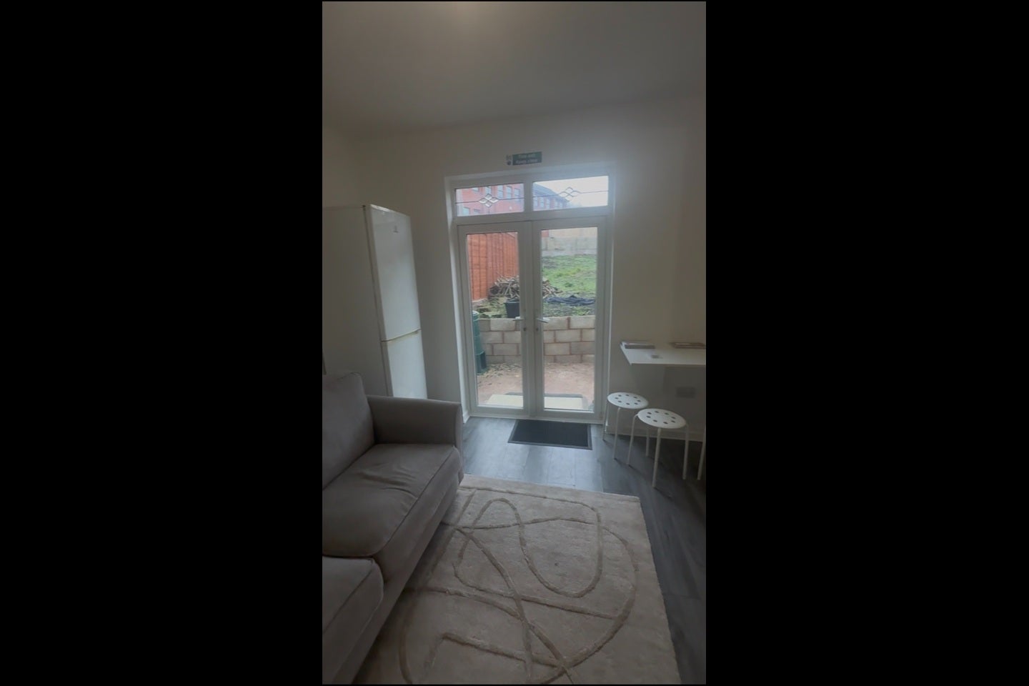 Room Richmond Road in Dudley