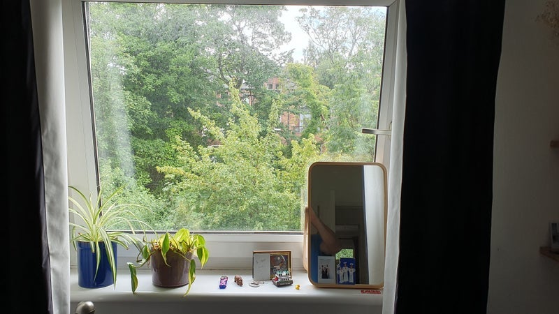 Room Tantallon Road in Glasgow