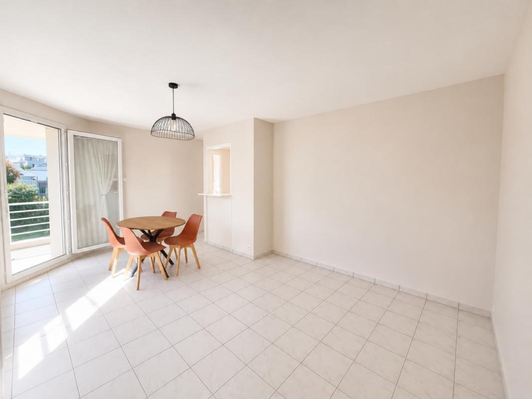 Flat Rue Georges Caldray in Vannes