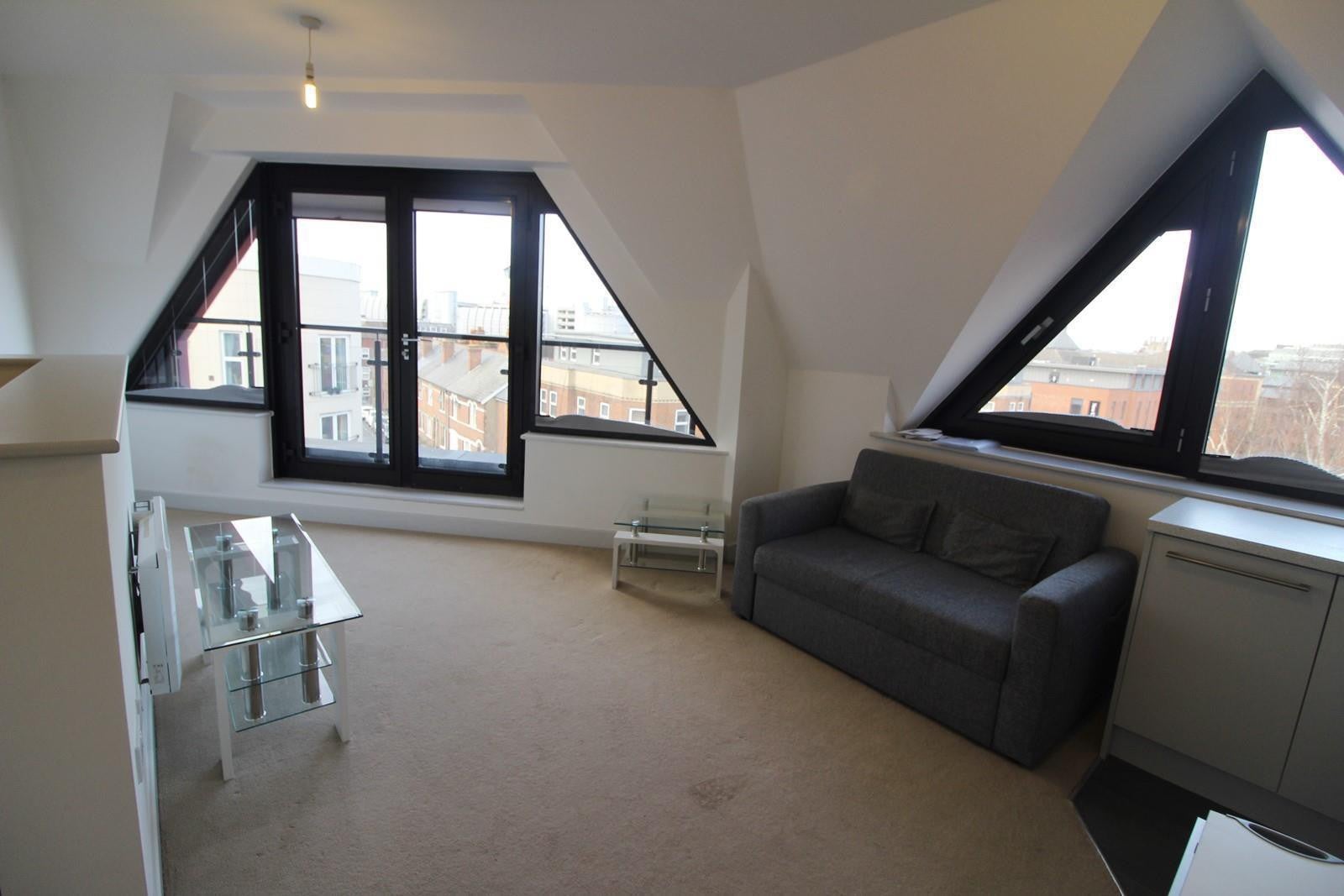 Flat South Street in Reading