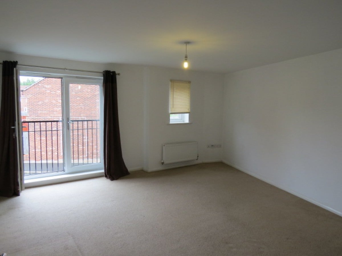 Flat Kyle Close in North East Derbyshire