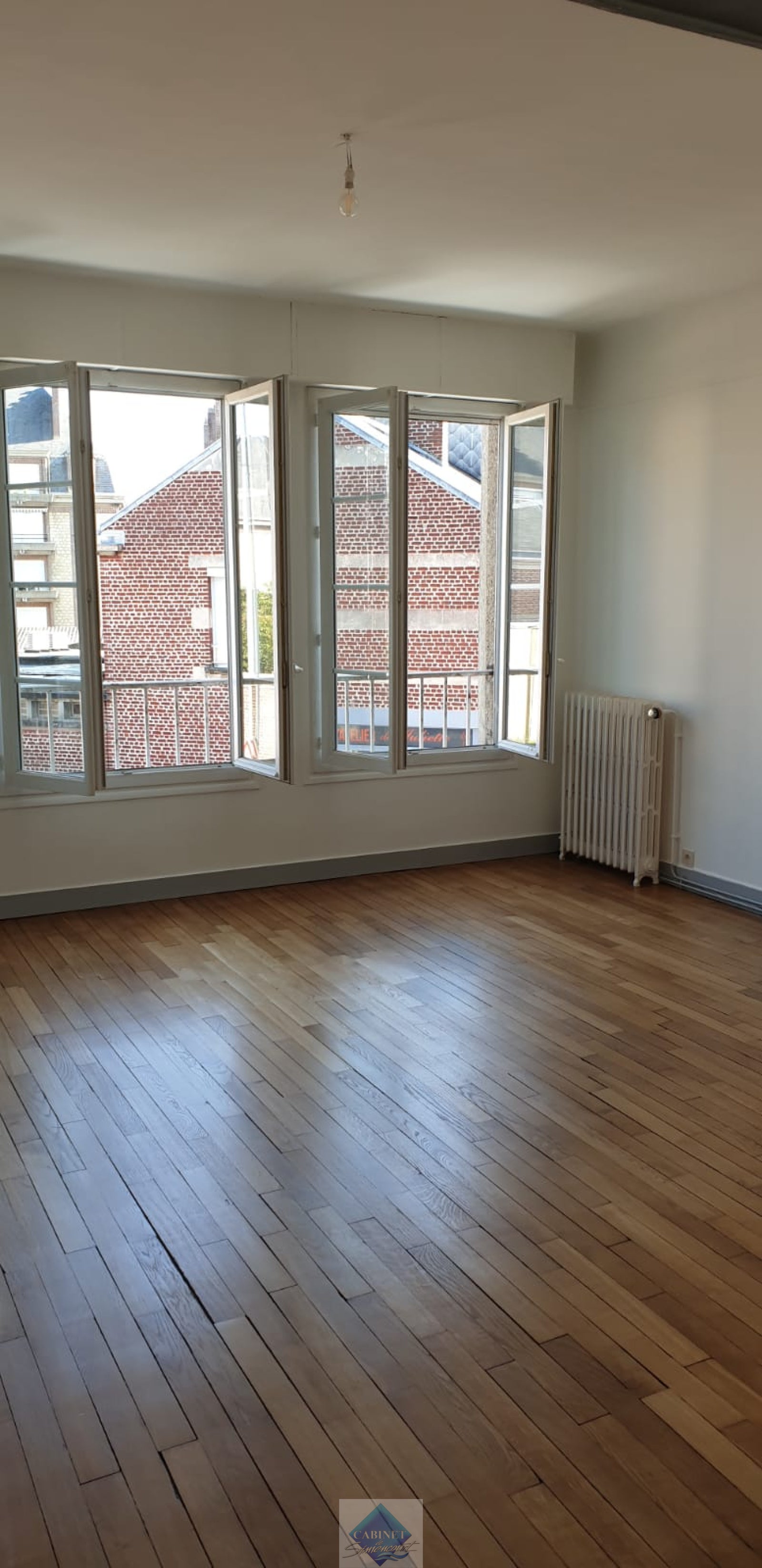 Appartement Avenue des Volontaires du Bataillon FFI à Abbeville