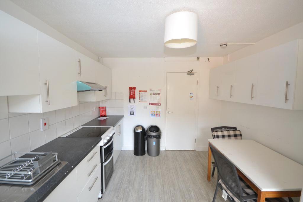 Room Bridgeford Court in Milton Keynes