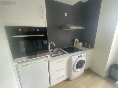Flat Quai Béatrix de Gavre in Laval