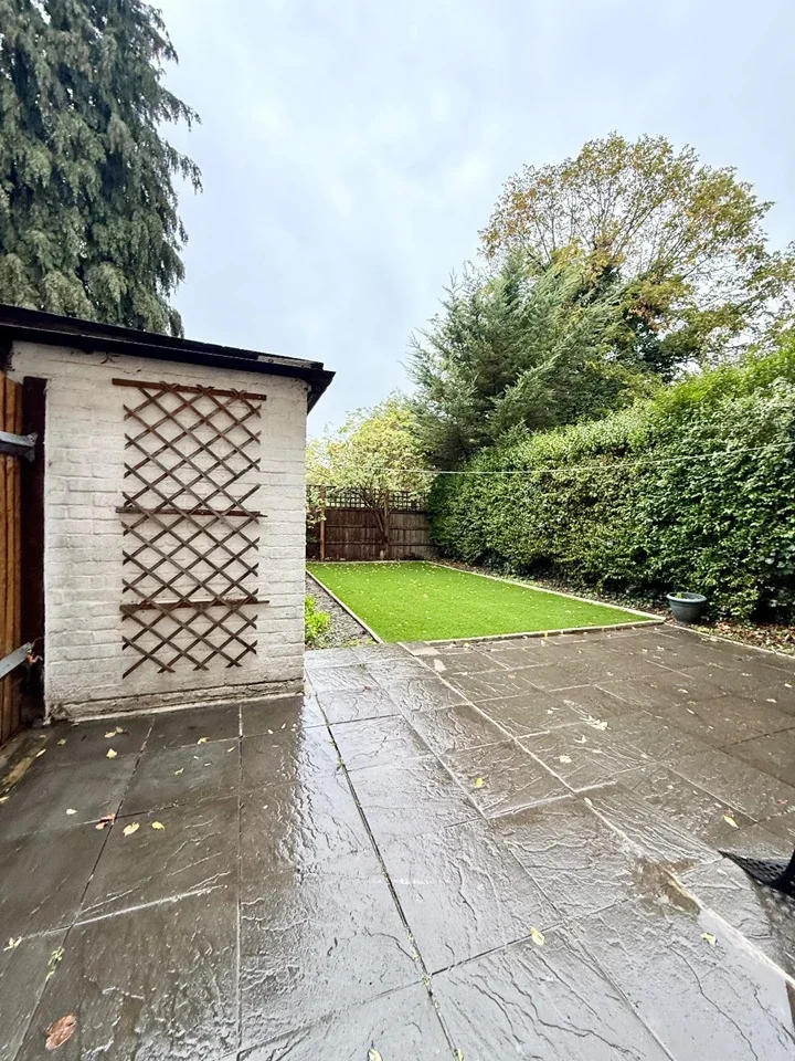 House Therapia Road in Greater London
