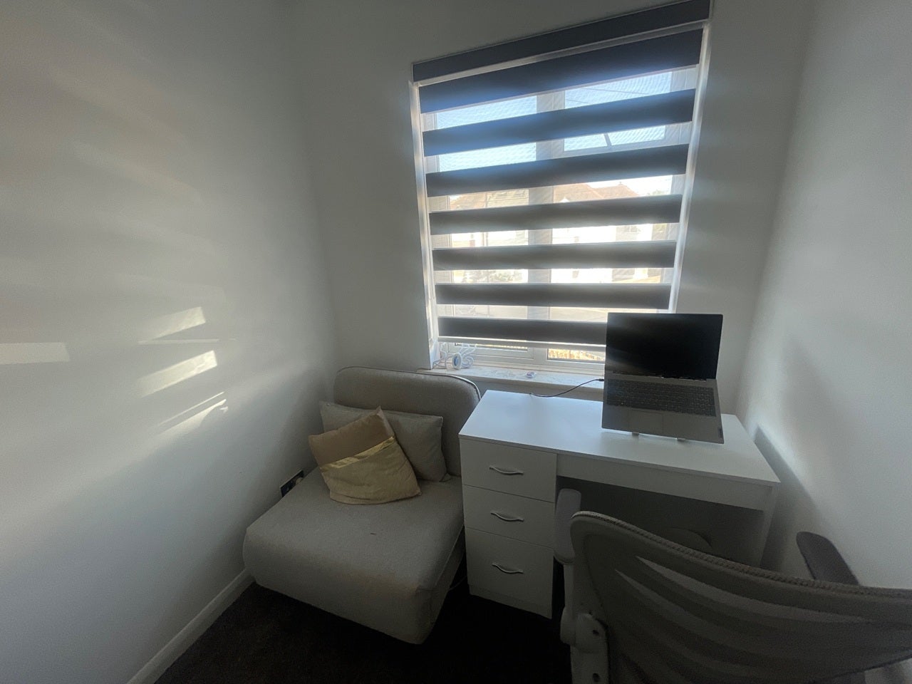 Room Penderry Rise in Greater London