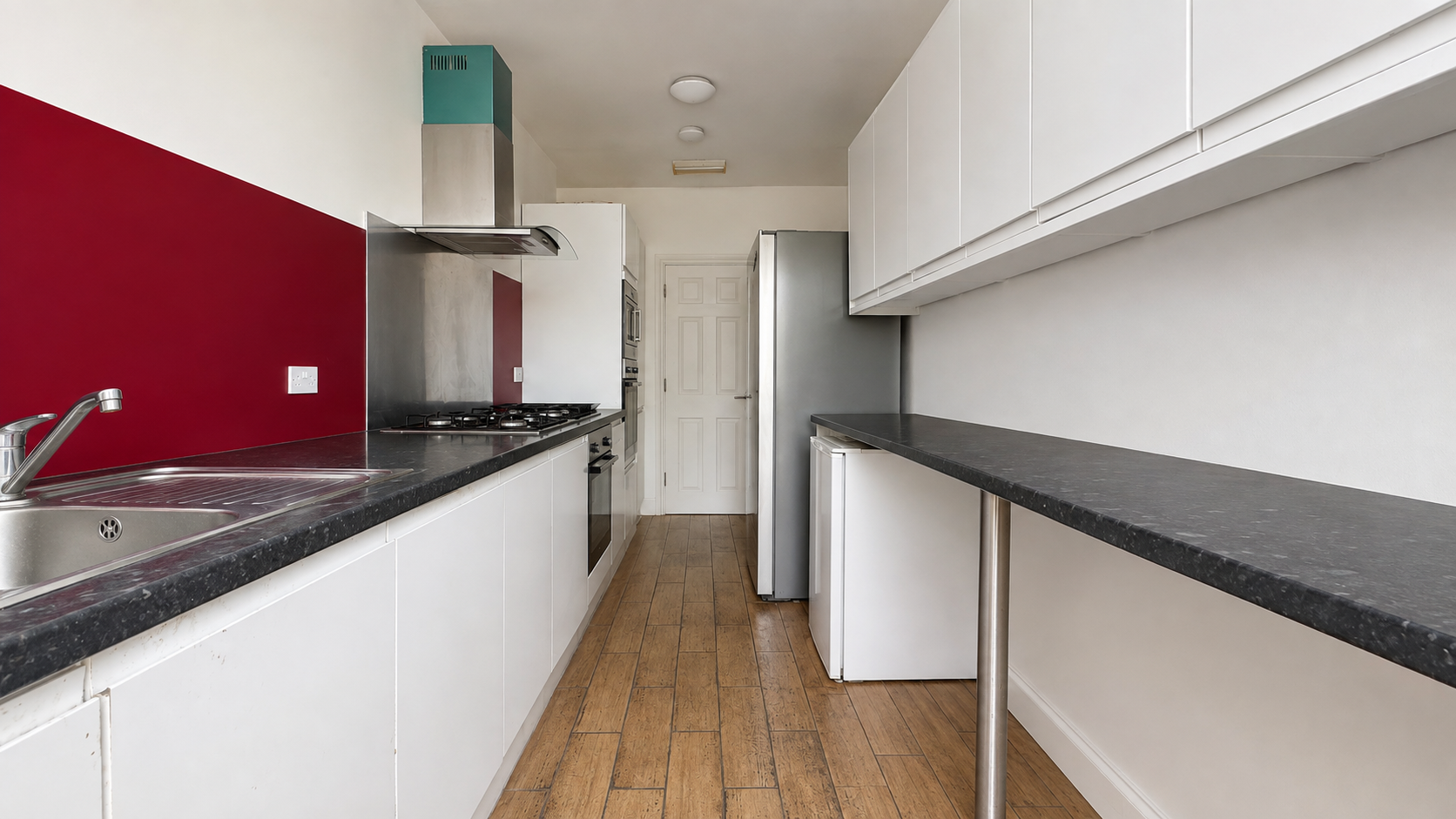 Room New North Road in Greater London