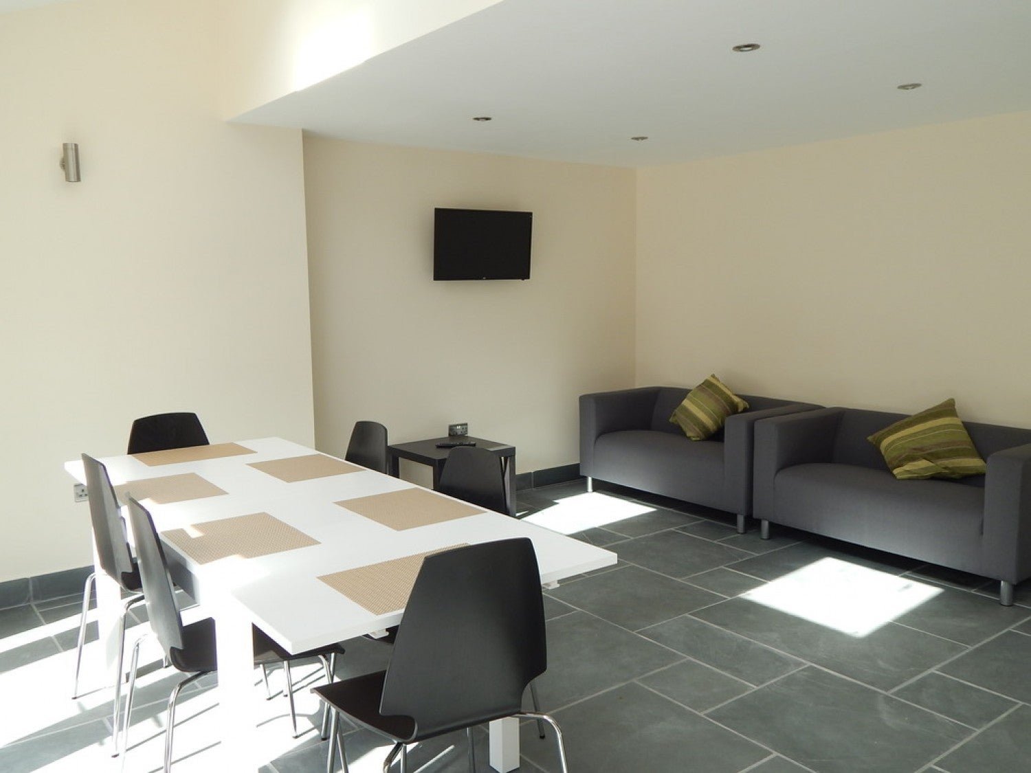 Room Bradstocks Way in Vale of White Horse