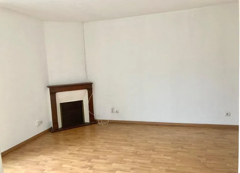 Appartement Cours Saint-Georges à Sanilhac
