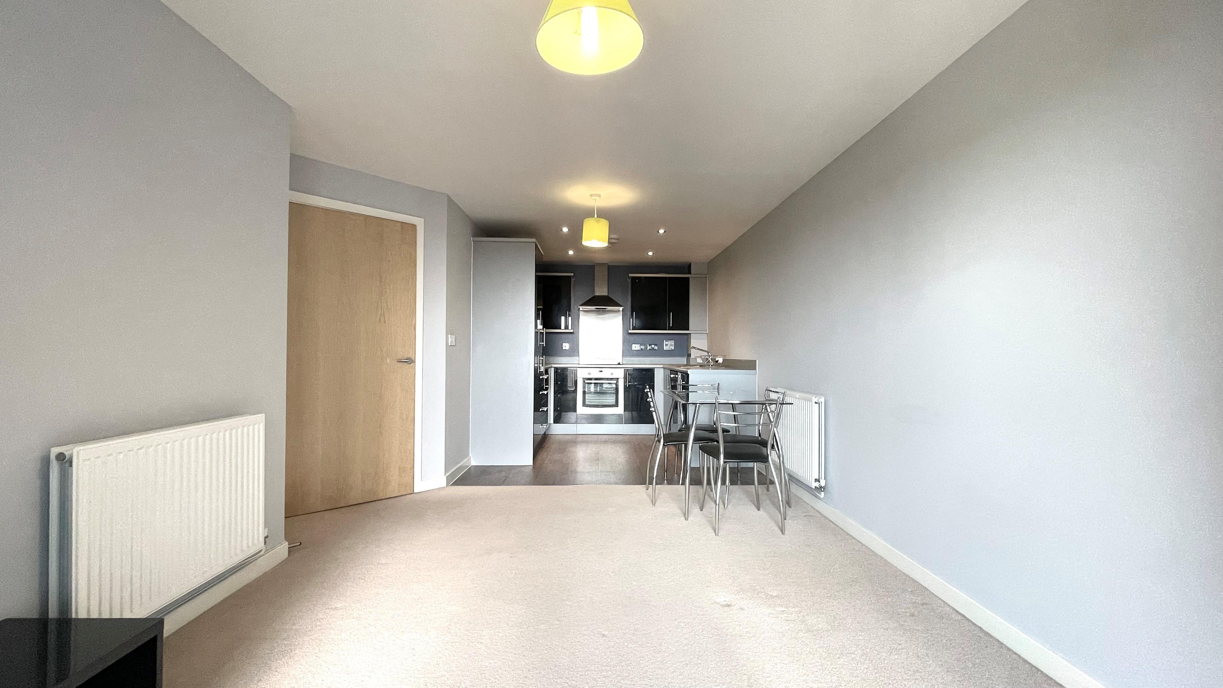 Flat Upton Road in Watford