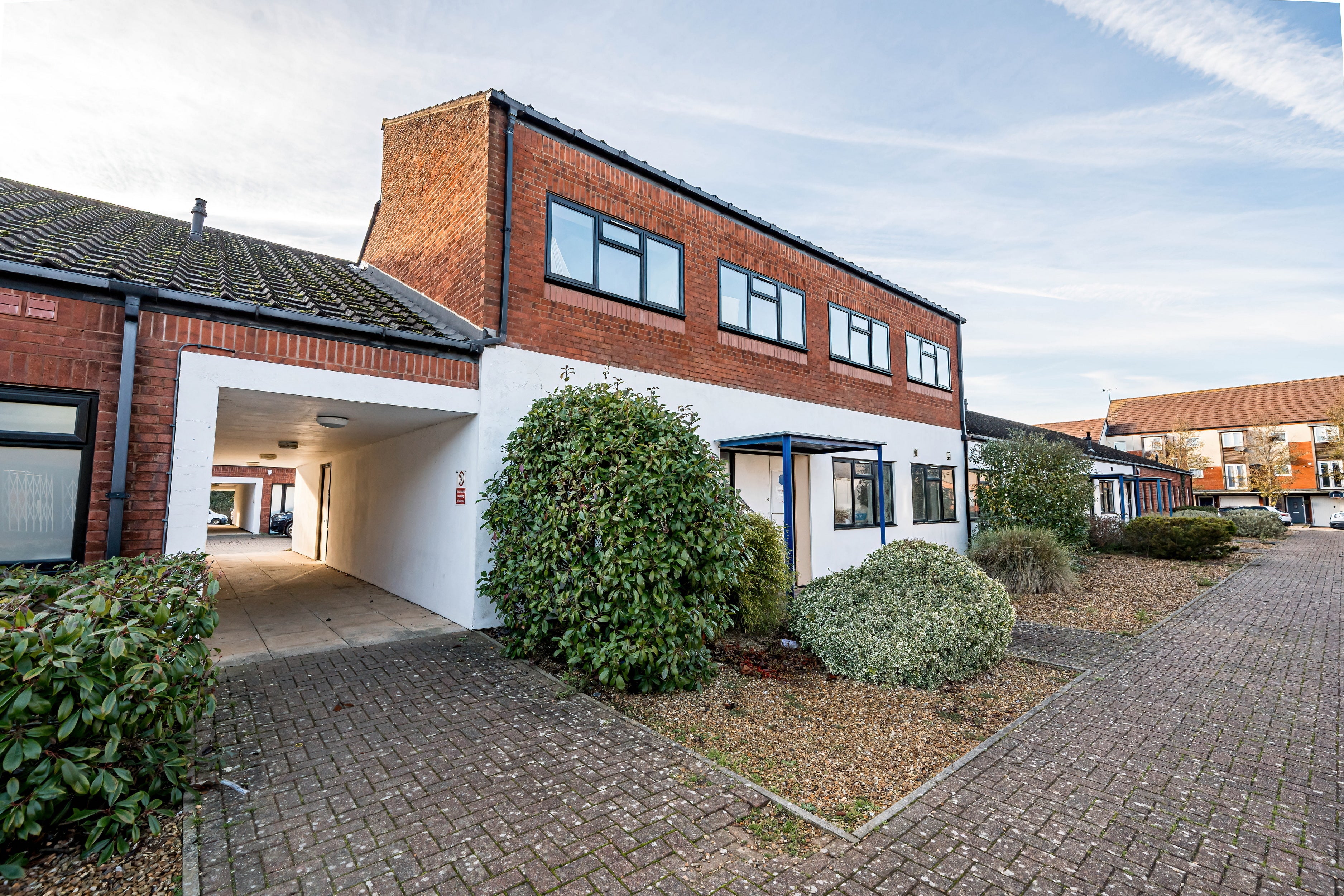 Flat Walker Avenue in Milton Keynes