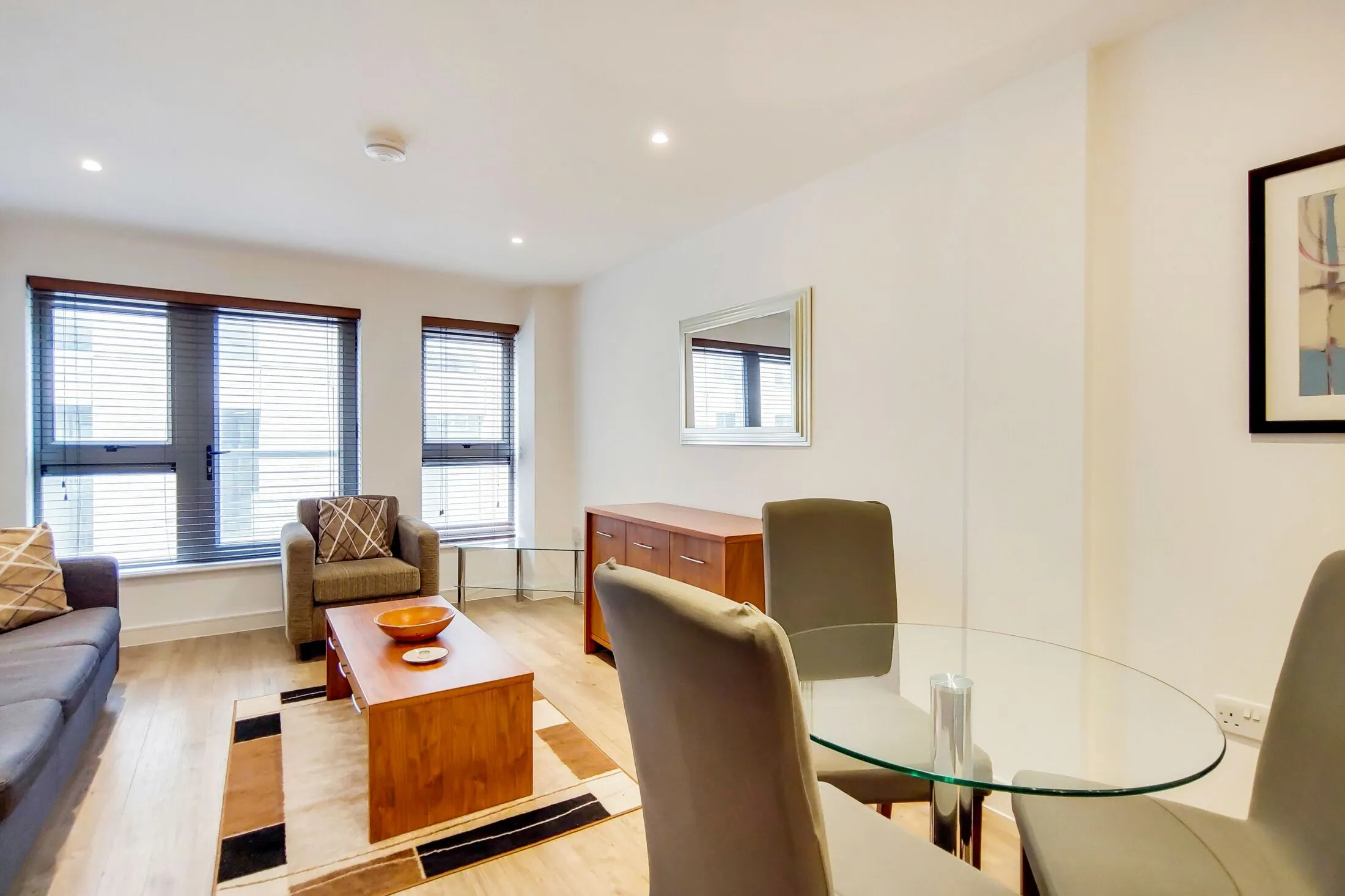 Flat Steward Street in Greater London