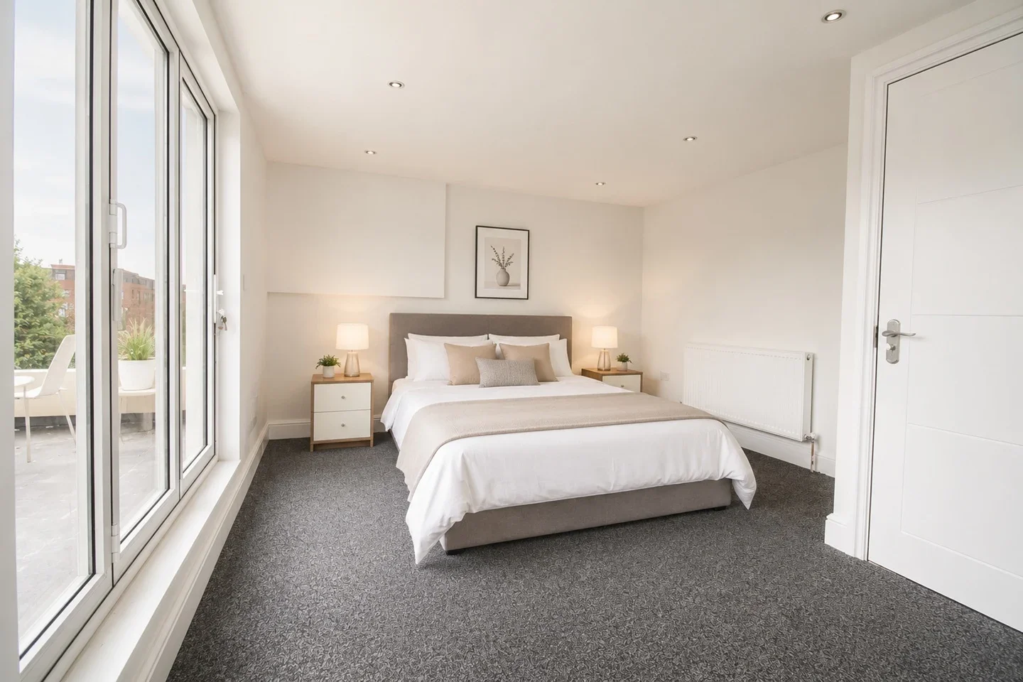 Flat Berriman Road in Greater London