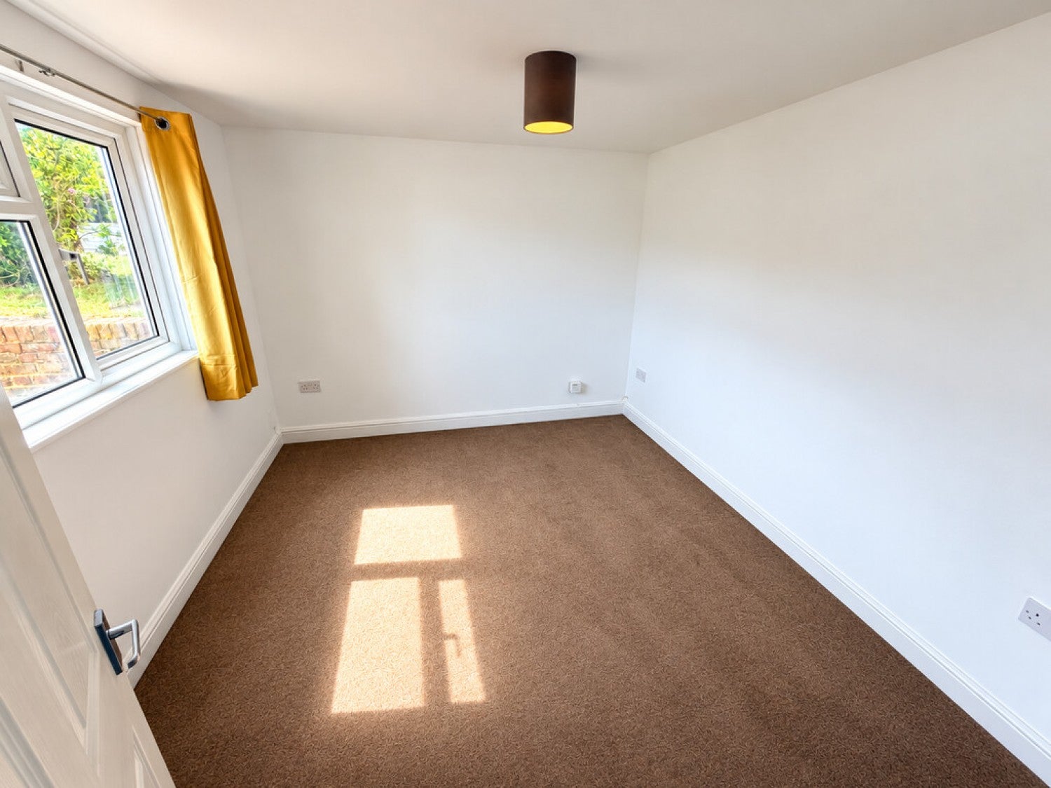 Flat Haydn Road in Basingstoke and Deane