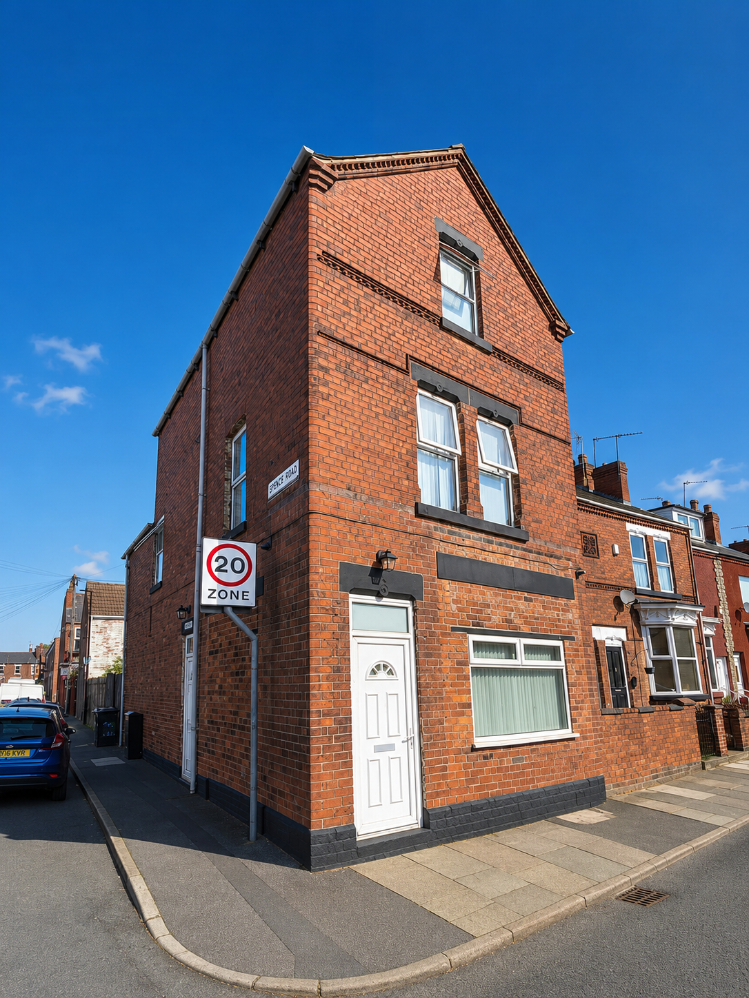 Room Shirley Road in Doncaster
