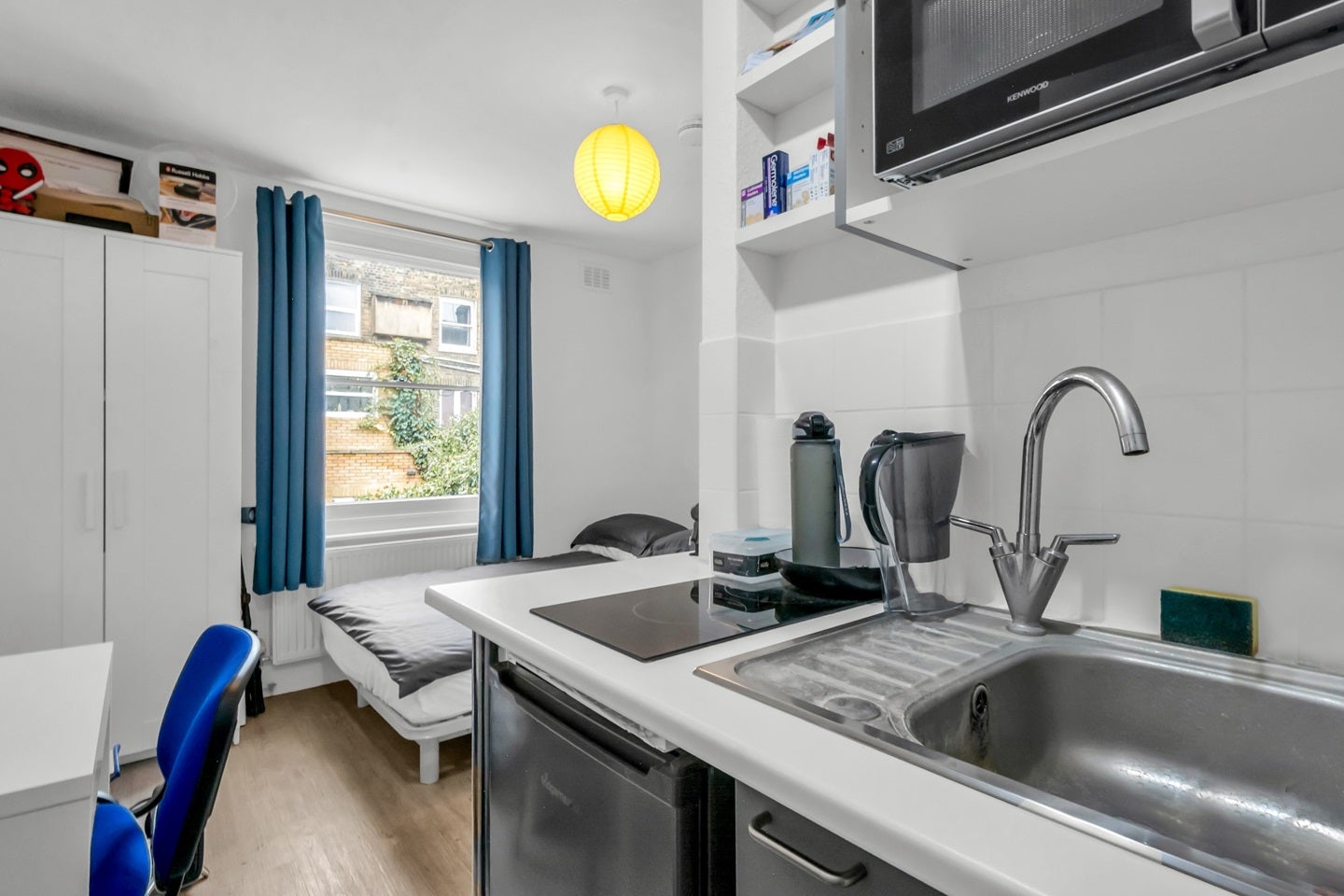Flat Ashmore Road in City of Westminster