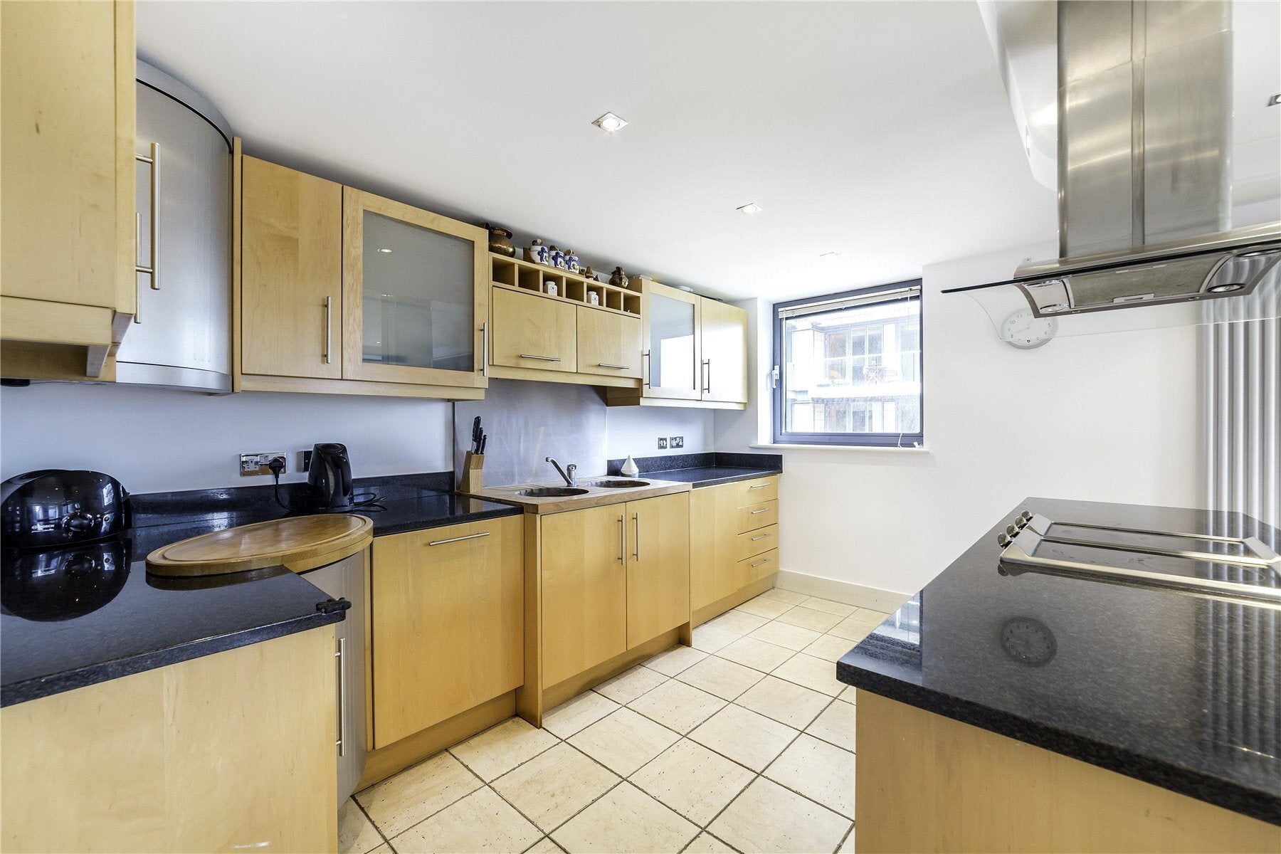 Flat Millharbour in Greater London