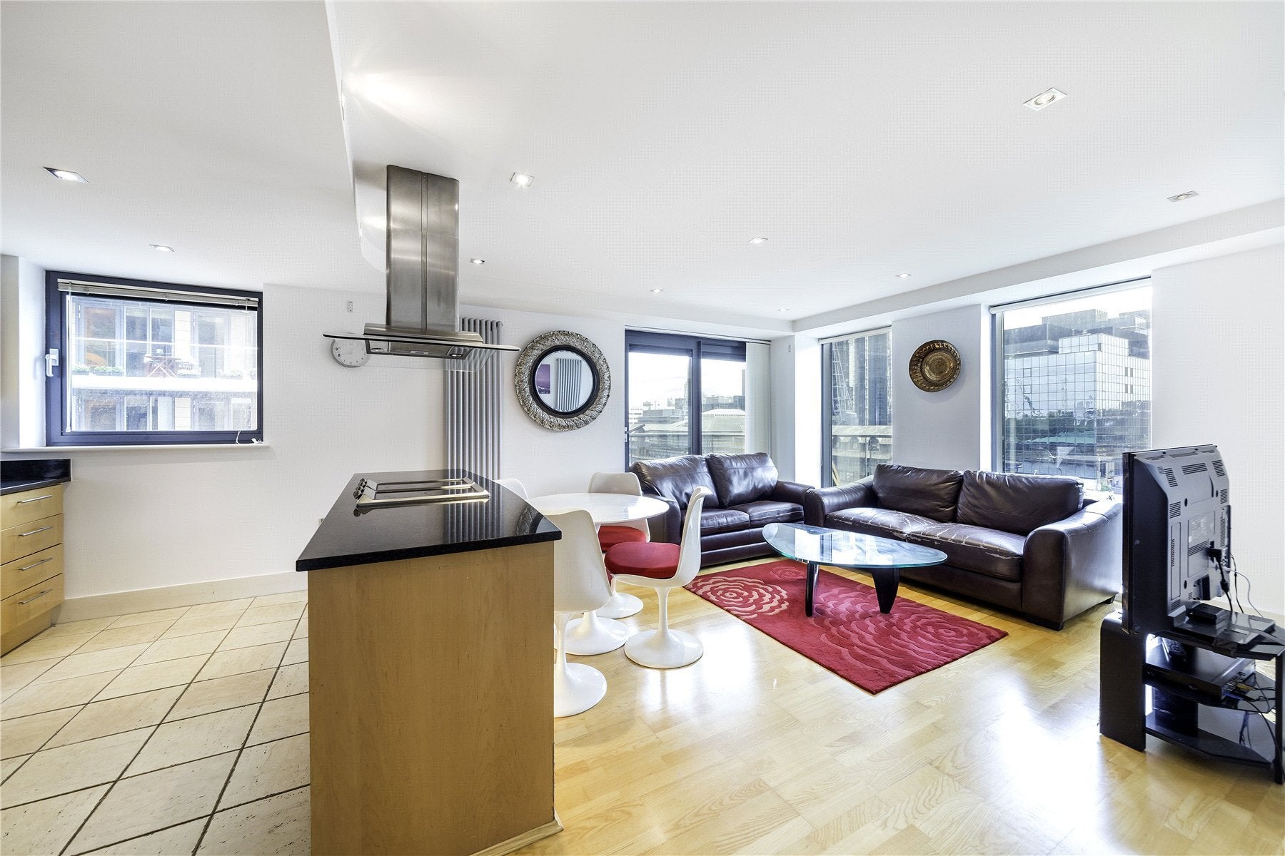 Flat Millharbour in Greater London
