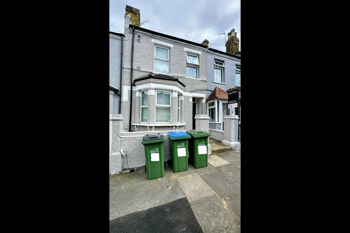 House Miriam Road in Greater London