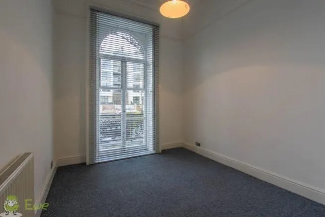 Flat Saint Georges Road in Cheltenham