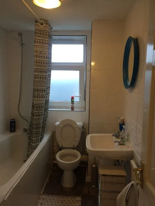 Room Clarence Road in Greater London