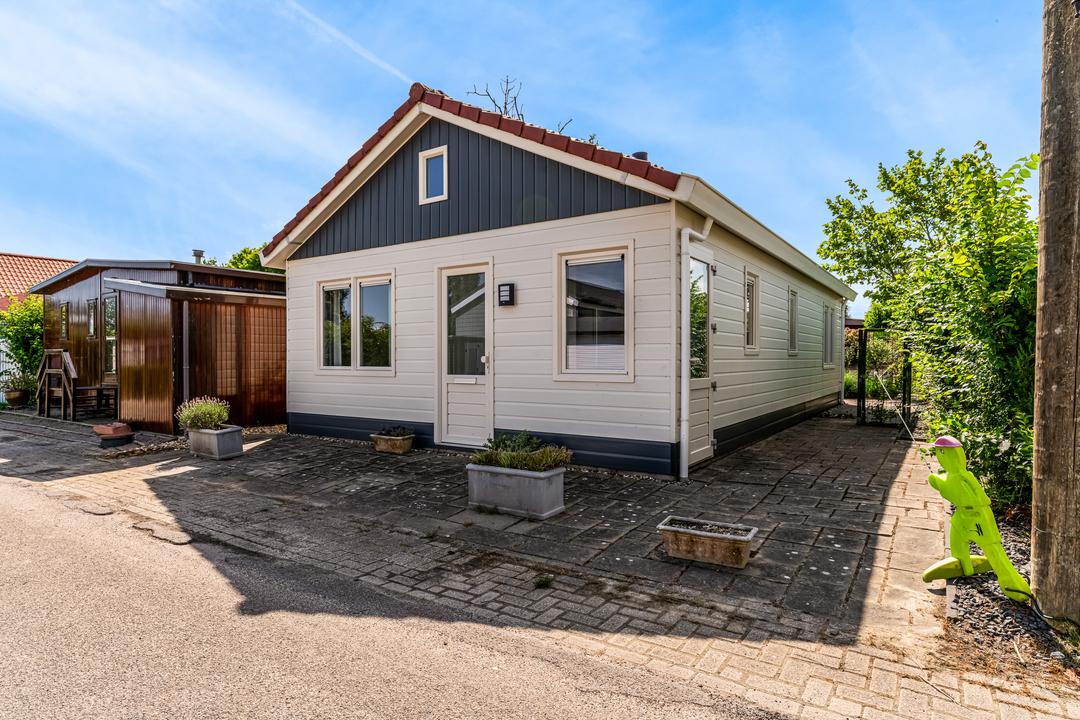 Huis Onderdijk 245 069 in Wervershoof