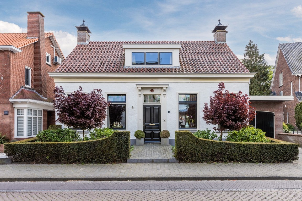 Huis Dorpsstraat 9 in Ossendrecht