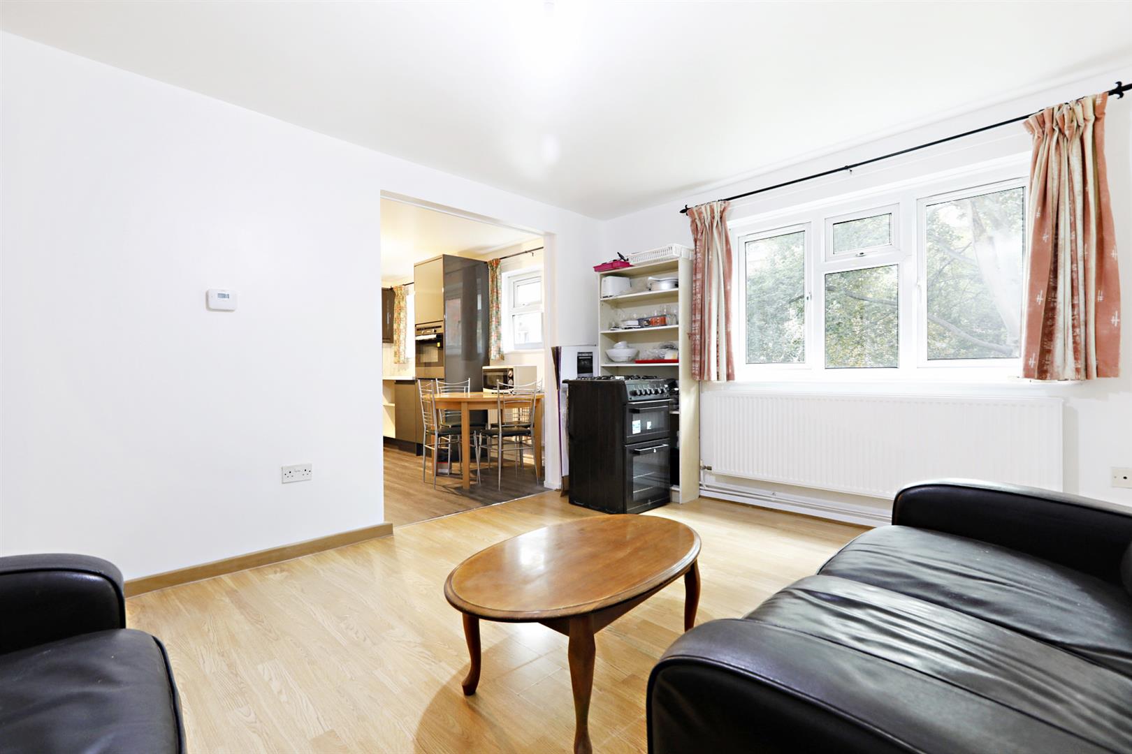 Flat Rockingham Street in Greater London
