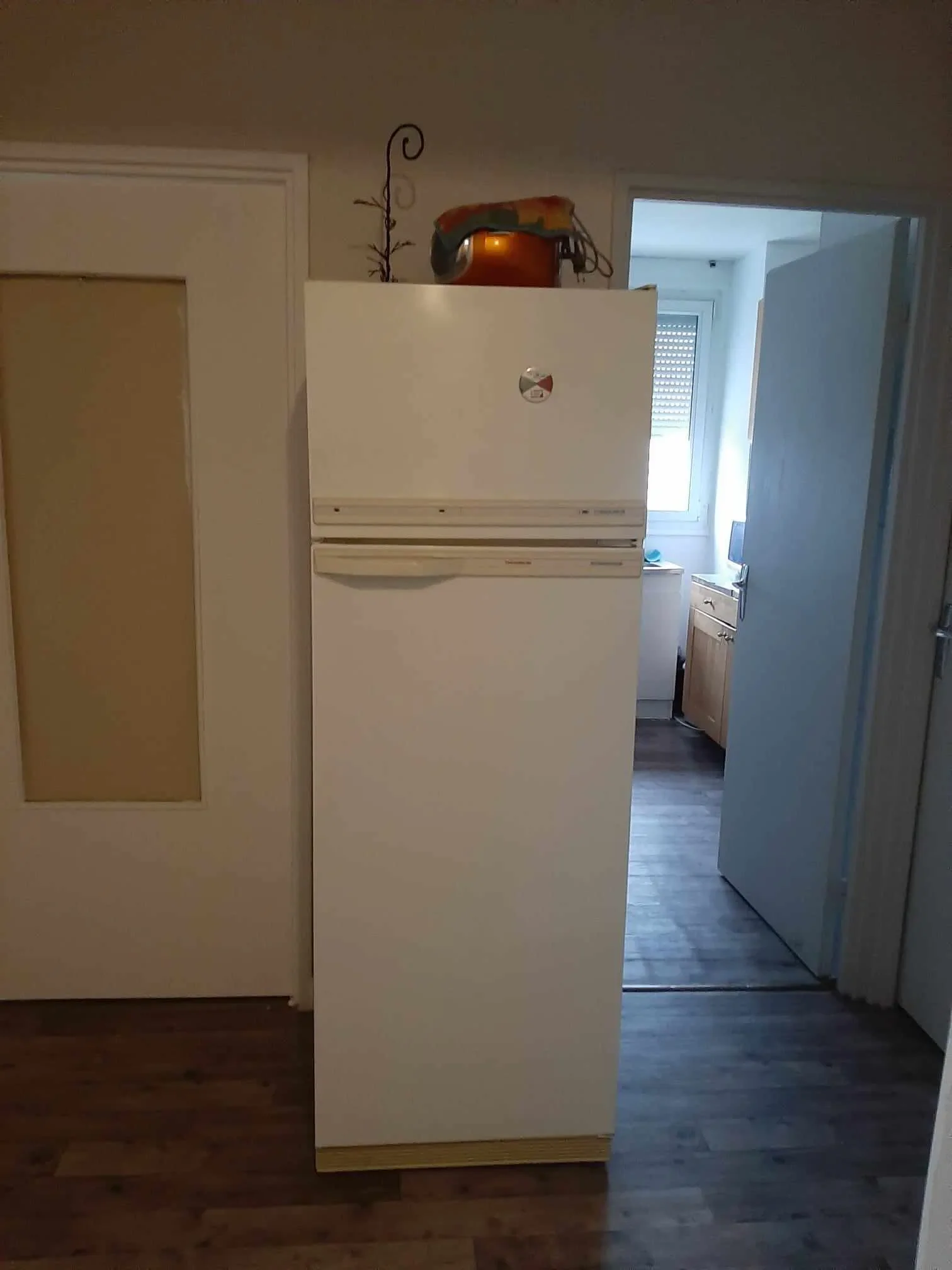 Room Rue Jean-Jacques Rousseau in Orléans