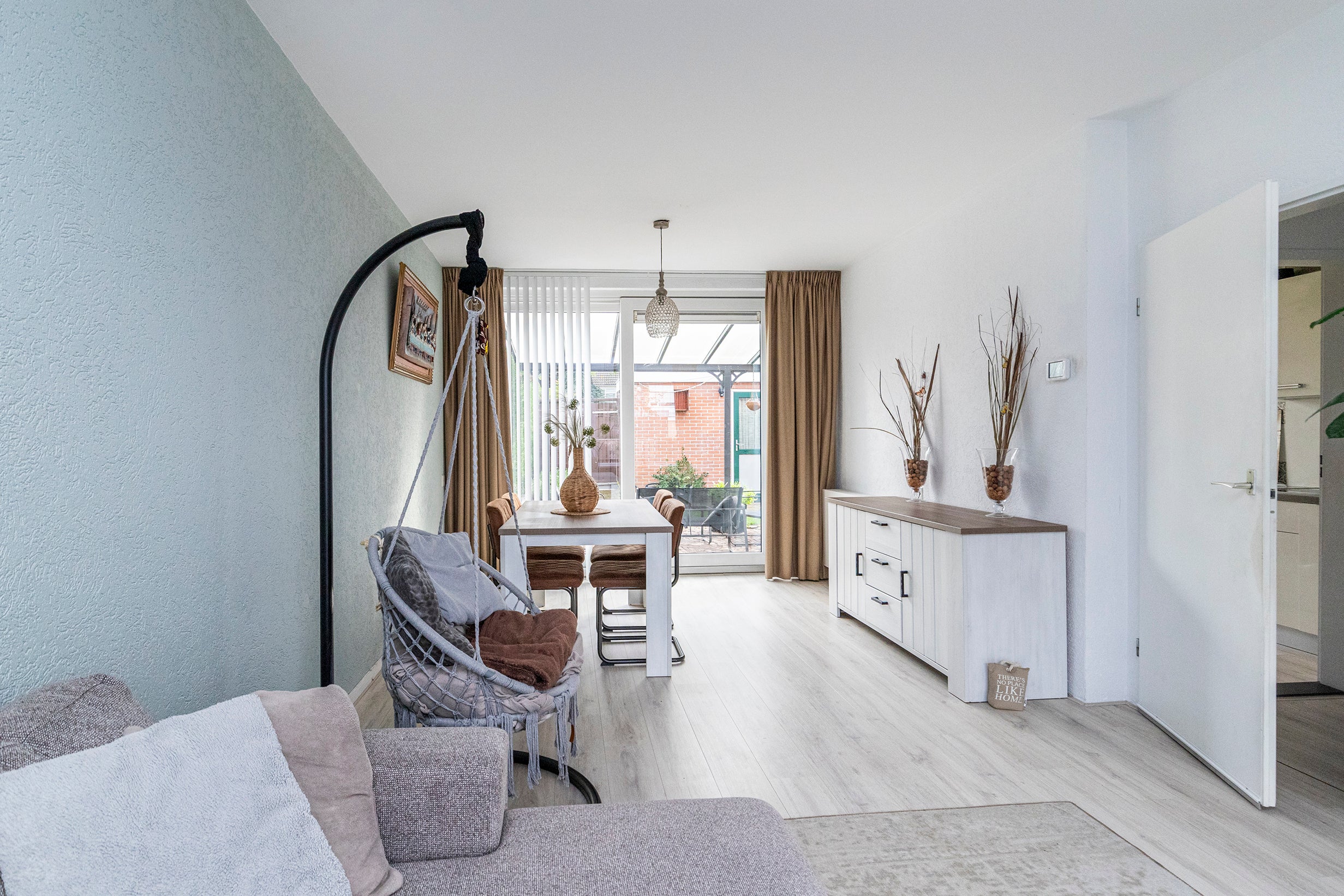 Tussenwoning te koop: Zoutmanstraat 25, Maasdijk