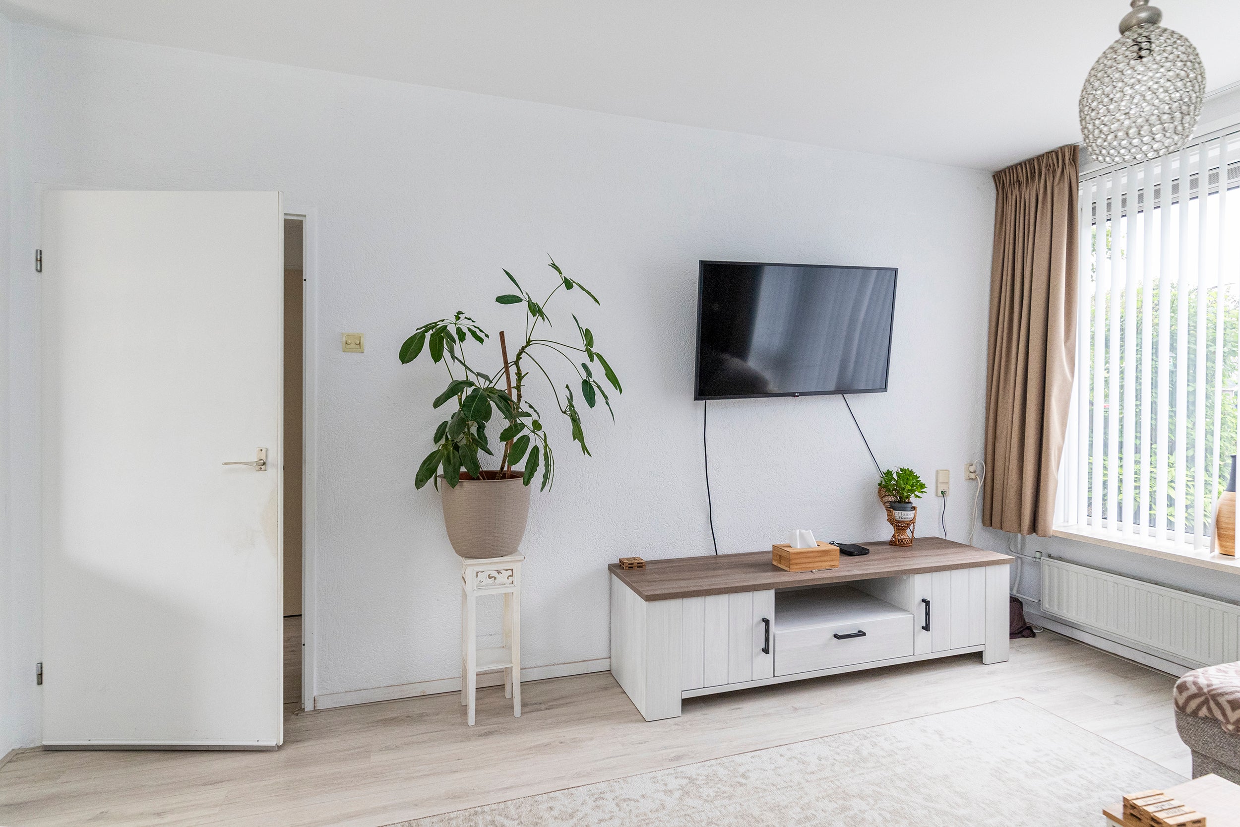 Tussenwoning te koop: Zoutmanstraat 25, Maasdijk