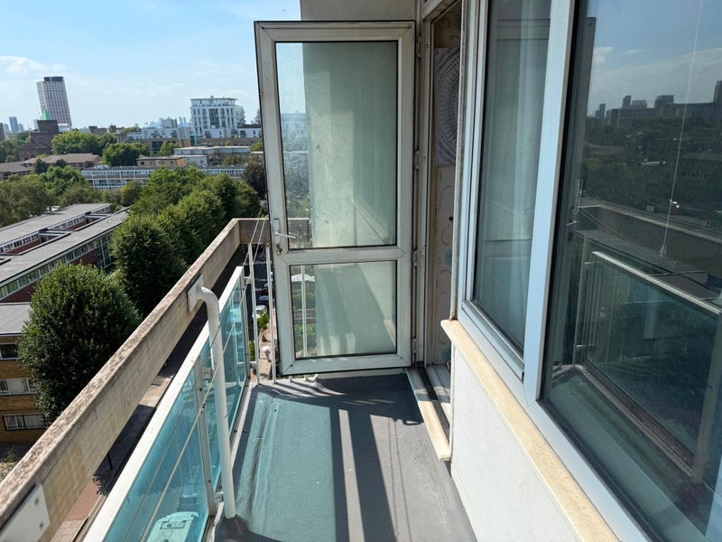 Room Cordelia Street in Greater London
