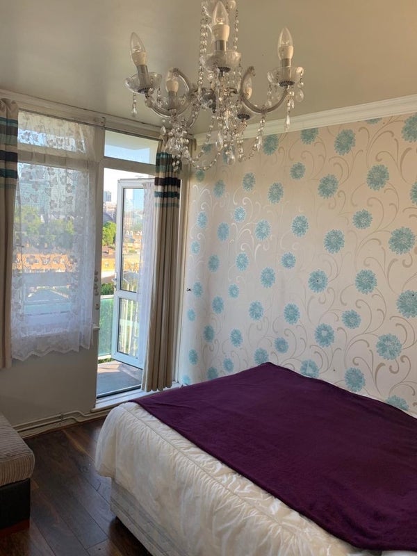 Room Cordelia Street in Greater London