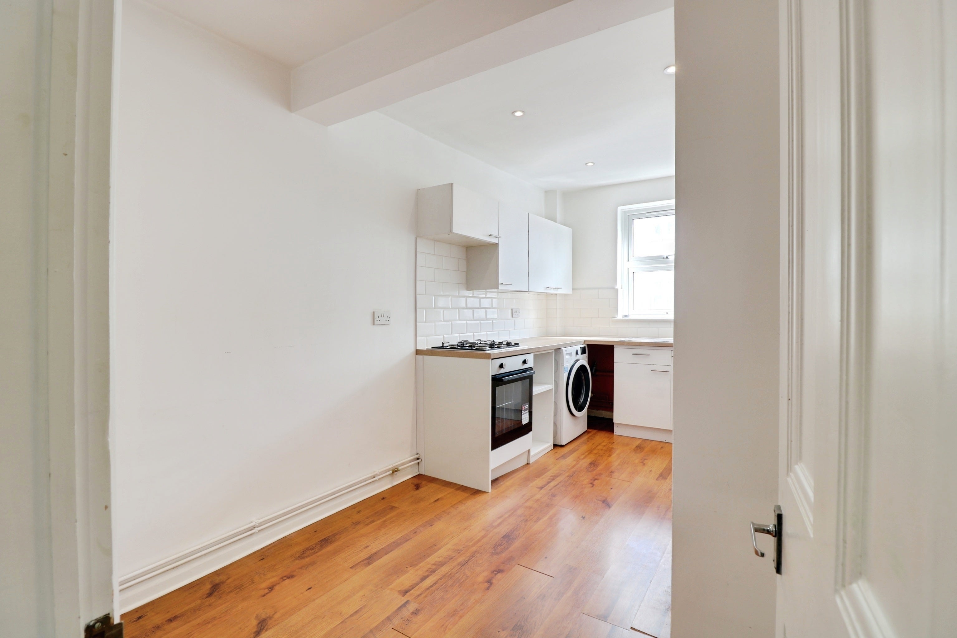 Flat Broadway in Southend-on-Sea