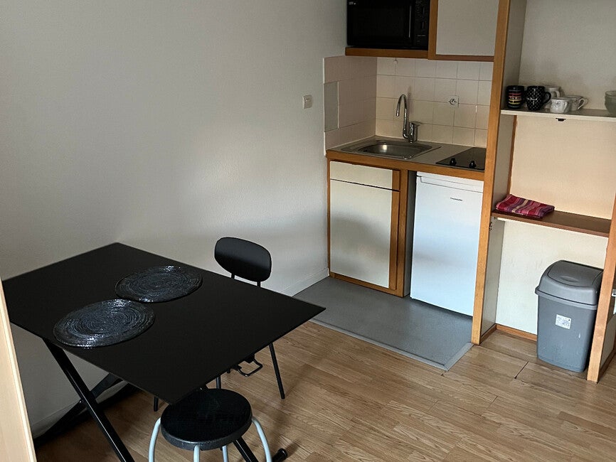 Flat Rue Pierre Semard in Grenoble