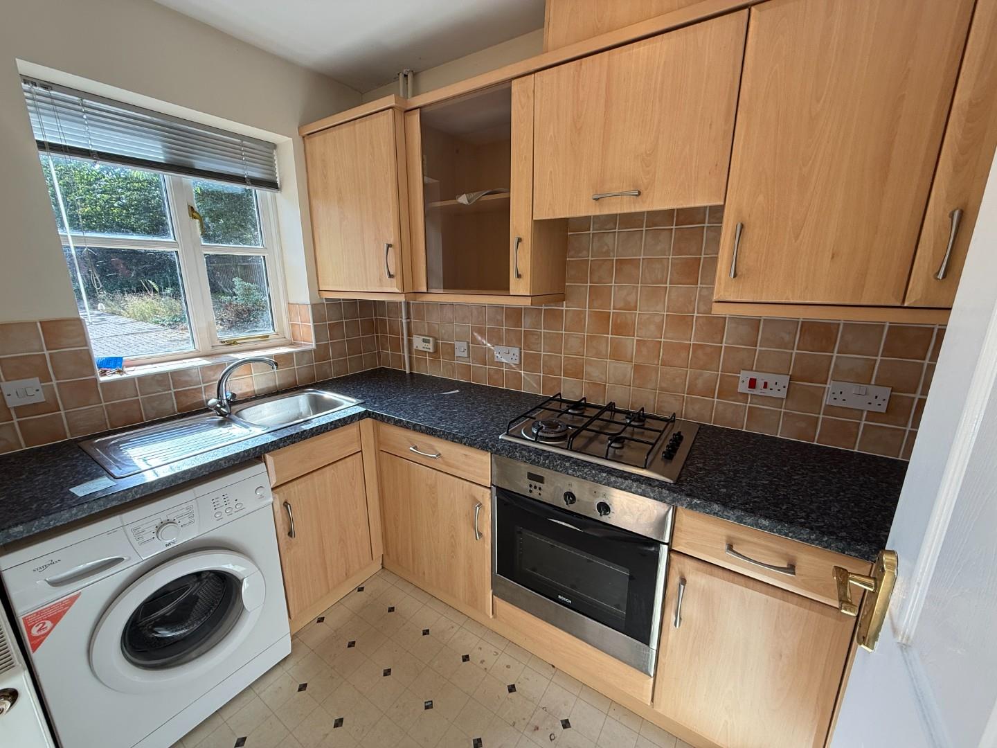 House Banktop Place in Shenley Brook End