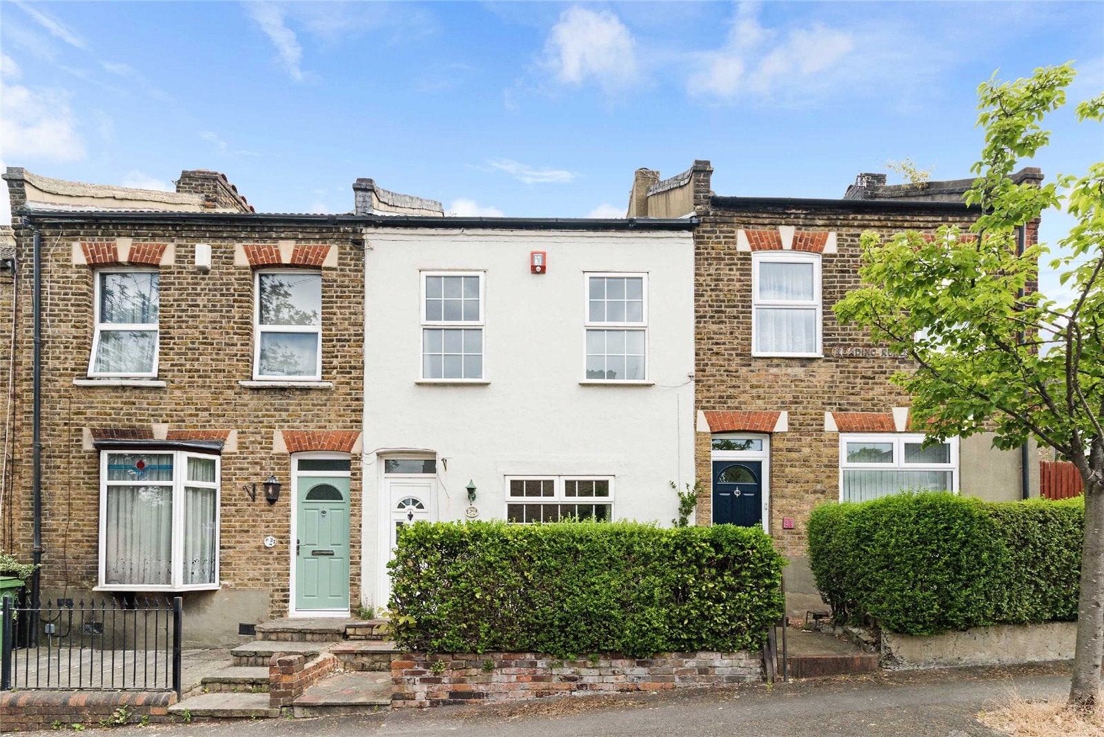 House Reading Road in Greater London
