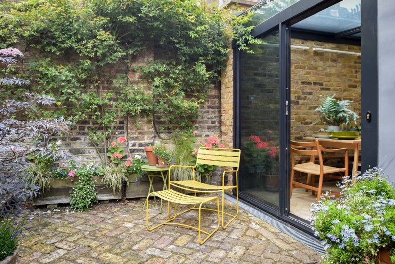 Room Claremont Square in Greater London