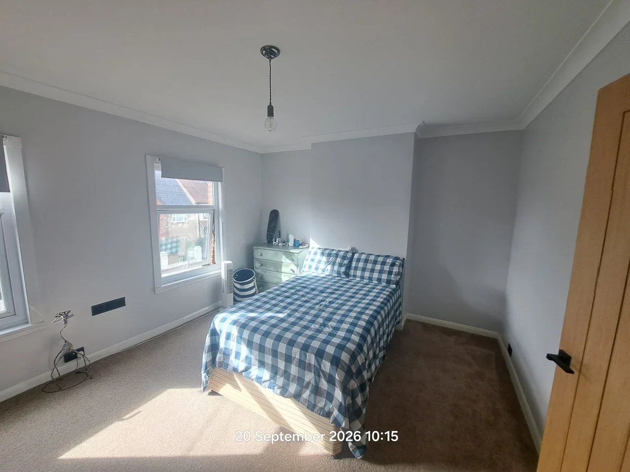 Room Cross Lane East in Gravesham