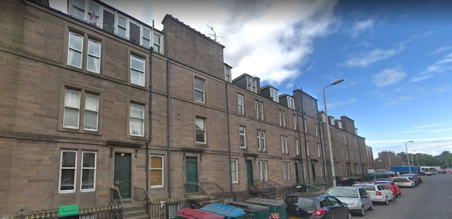 Flat Perth Road in Dundee