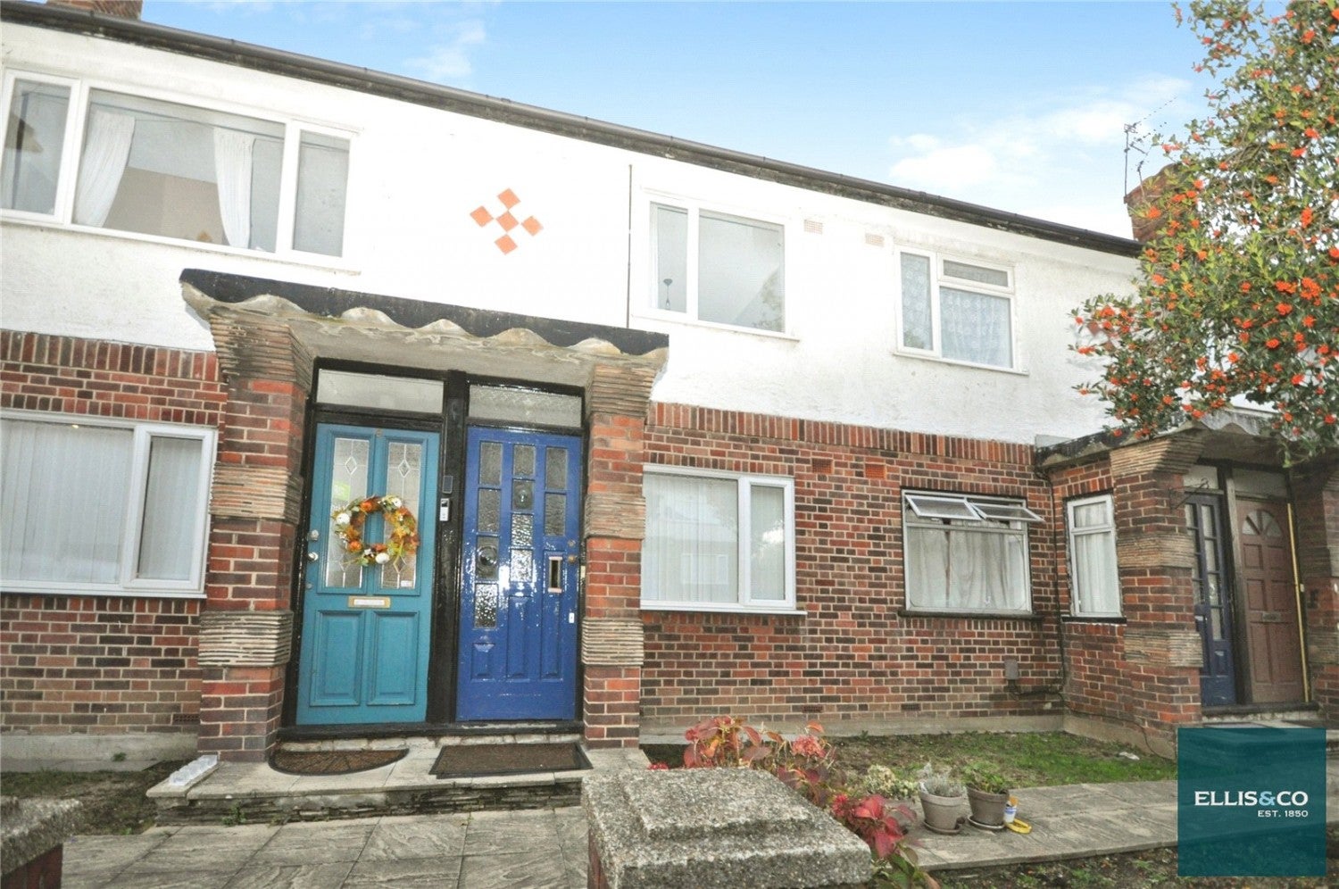 Flat Abingdon Road in Greater London