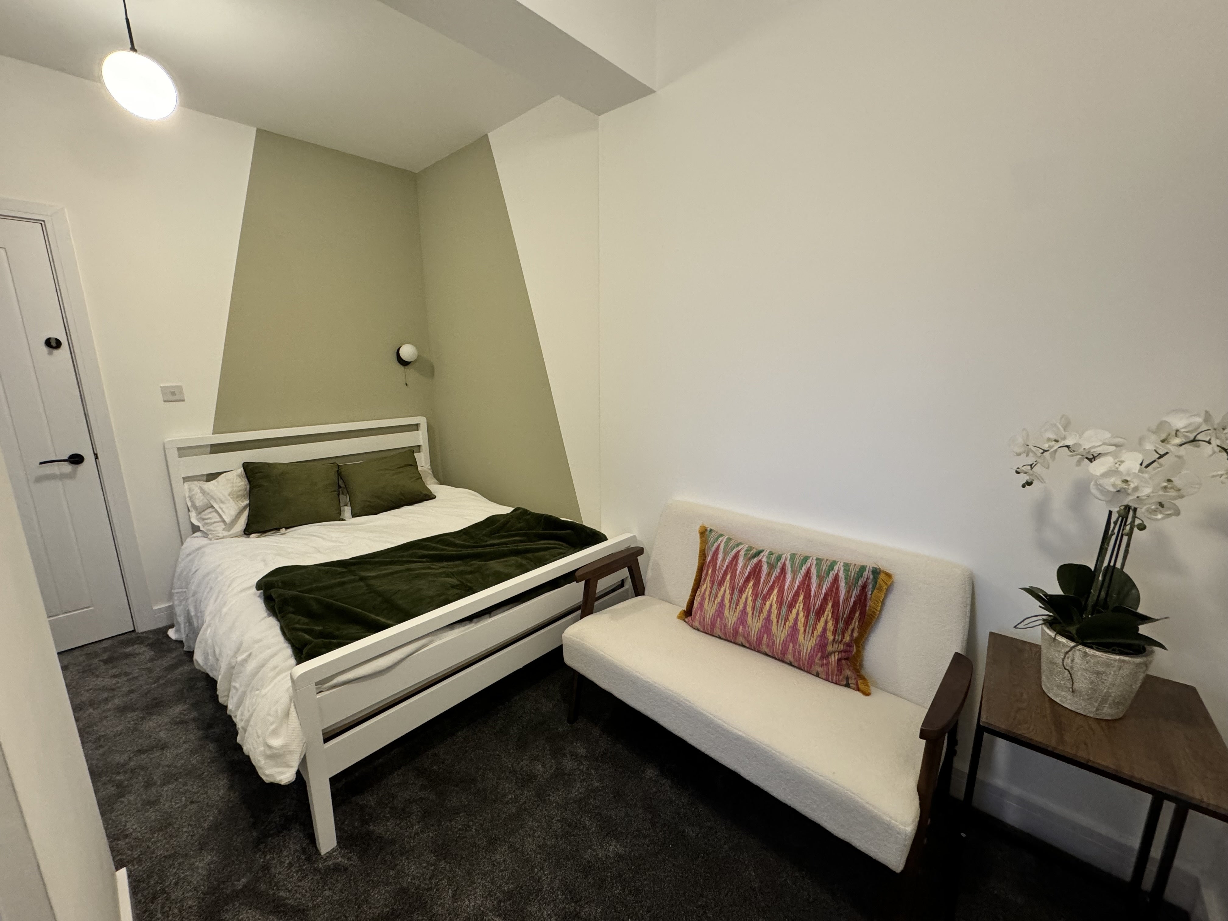 Room St Catherine Street in Mansfield