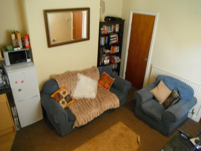 Room Newent Lane in Sheffield