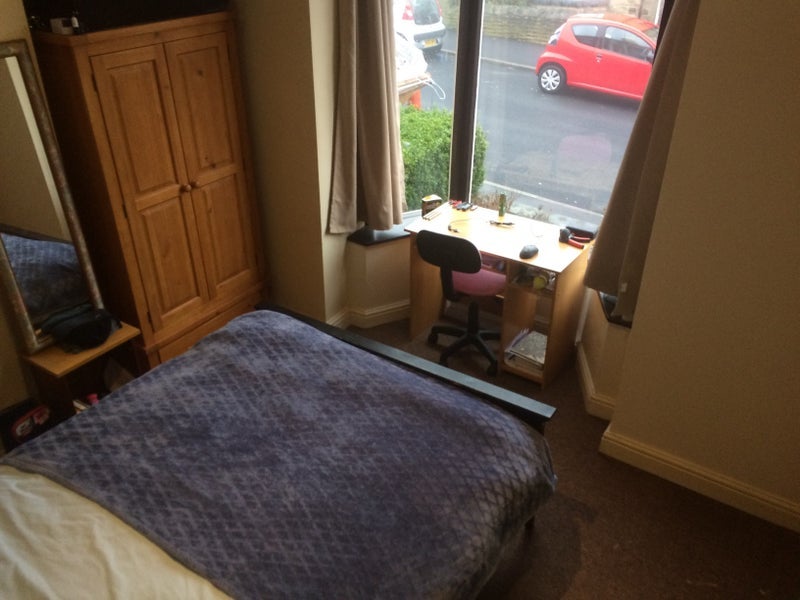 Room Newent Lane in Sheffield