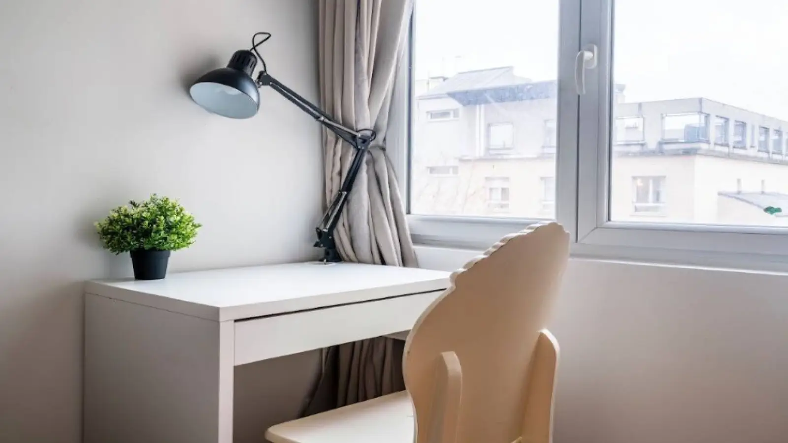 Flat Rue des Grilles in Pantin
