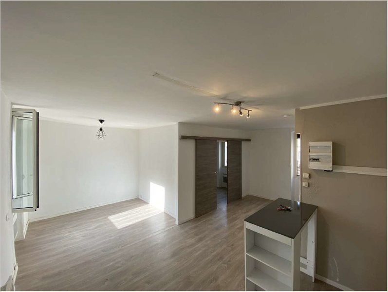 Appartement Boulevard de la Cartonnerie à Marseille