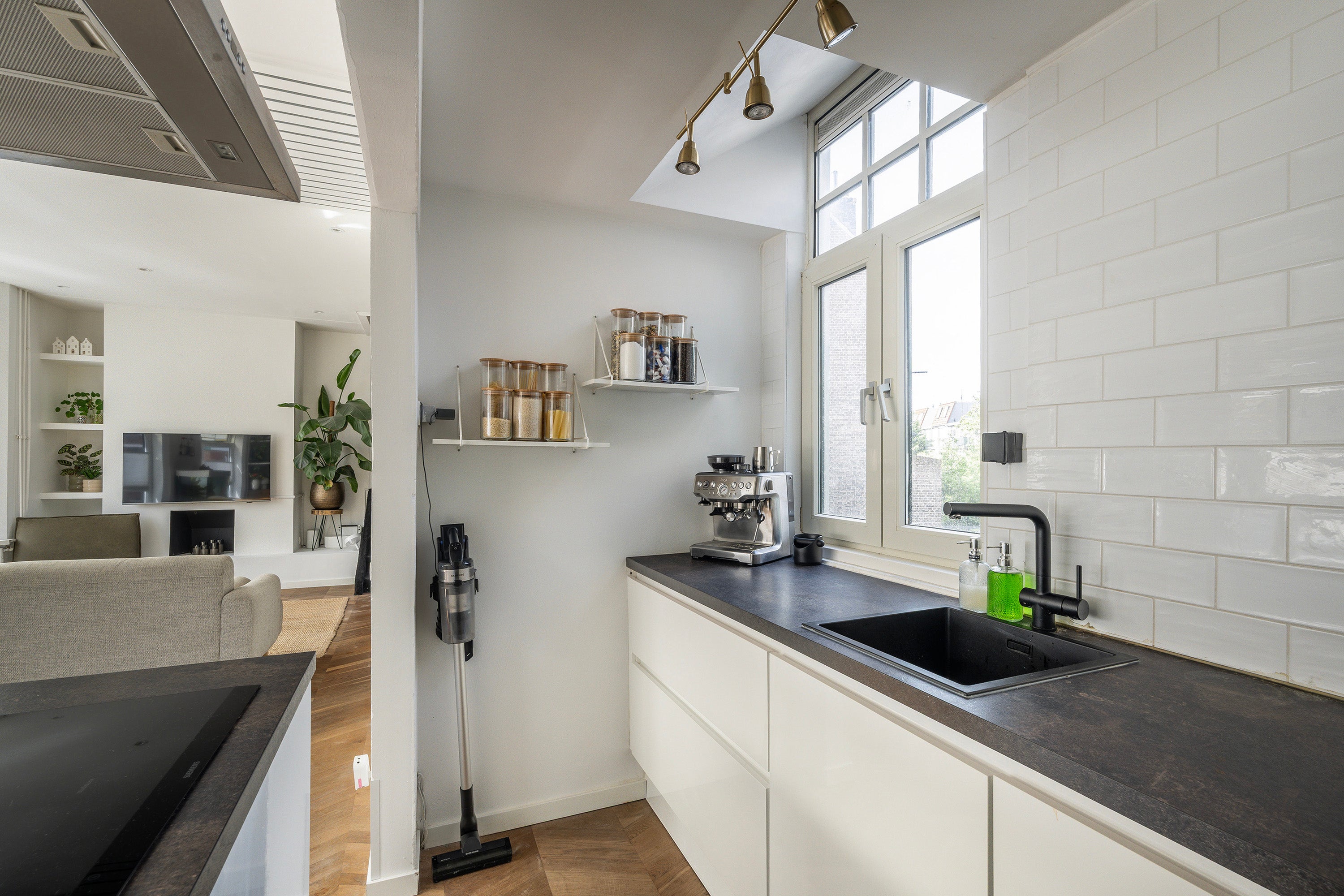 Appartement te koop: Verheijstraat 12, Vlaardingen